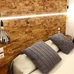 Arya Cagliari