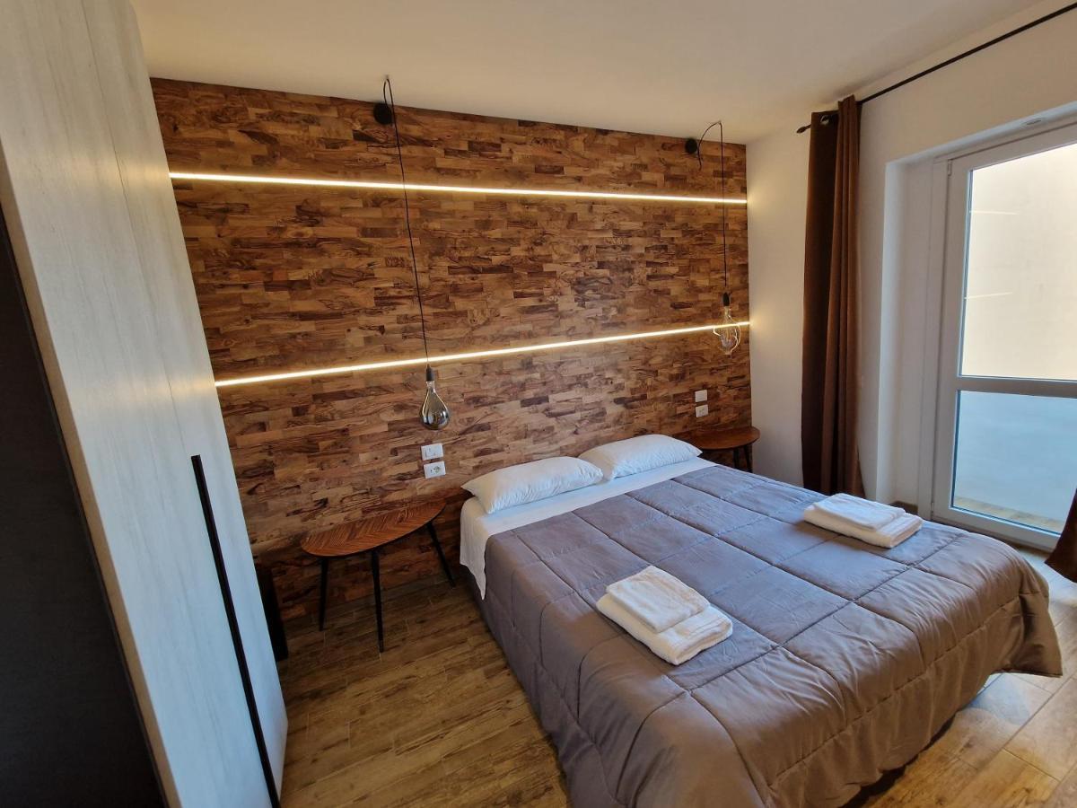 Arya 2* Cagliari